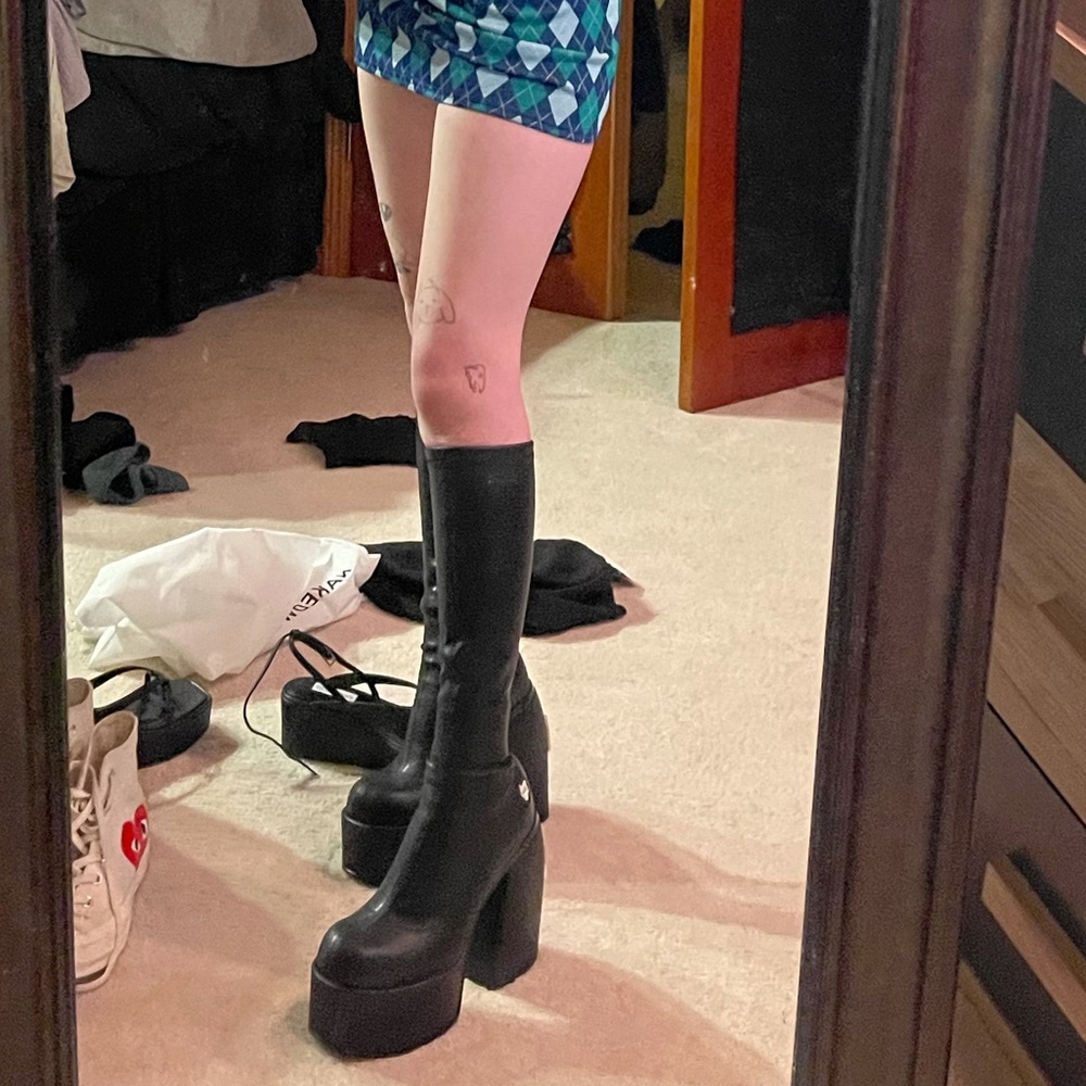Naked wolfe spice black stretch boots